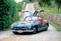 1959 Mercedes-Benz 300SL Overview 1959 Mercedes-Benz 300SL Overview