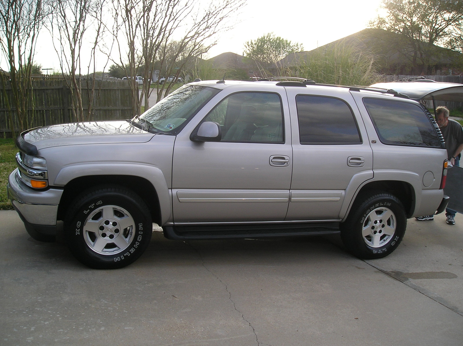 chevy tahoe 05