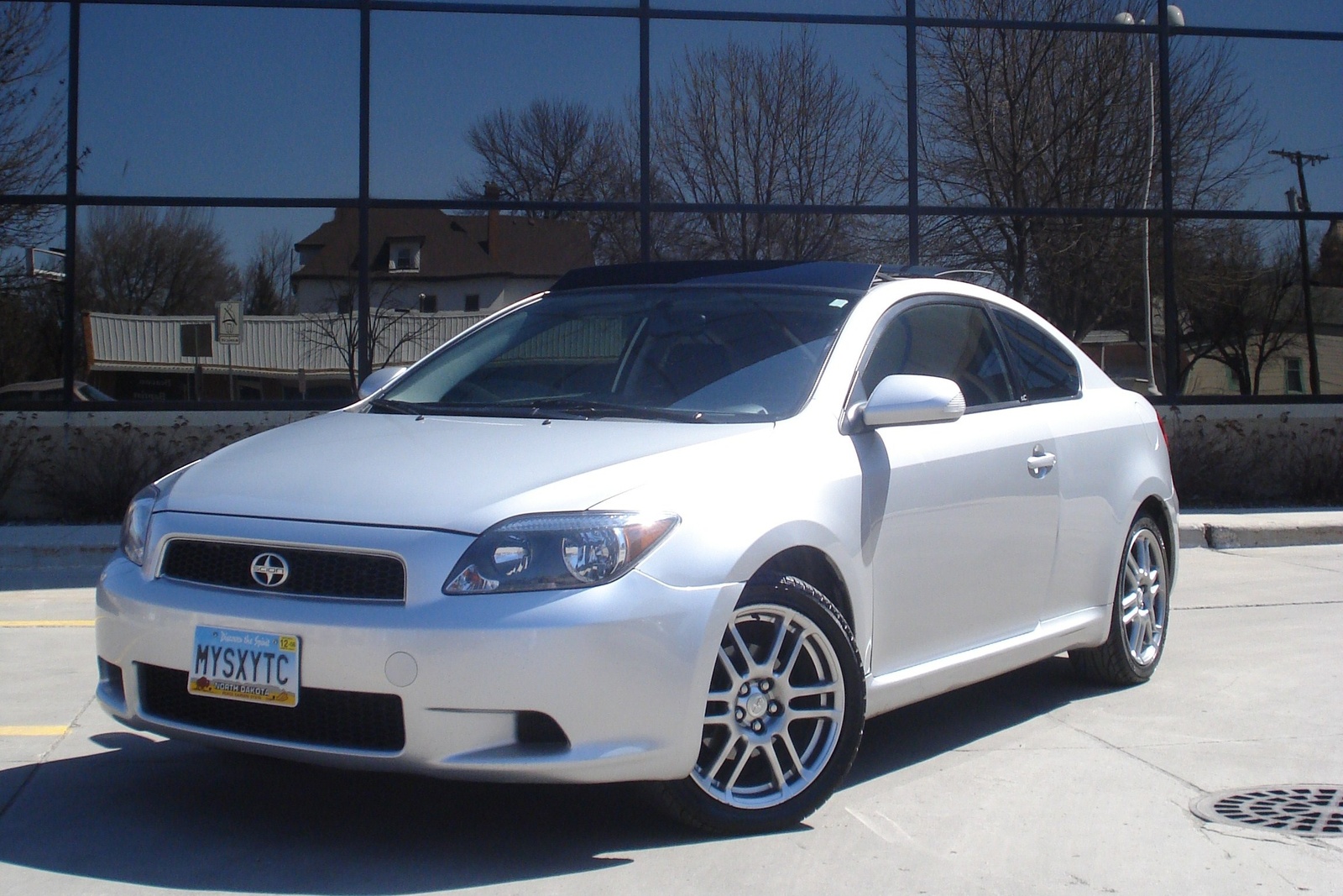 2005 scion tc sport coupe