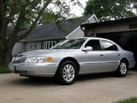 2001 Lincoln Continental Overview 2001 Lincoln Continental Overview