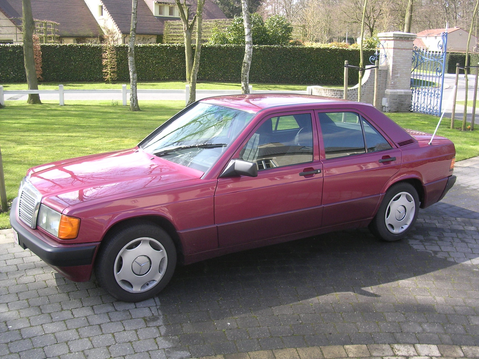 1992 Mercedes benz 190e 2.3 sedan #3