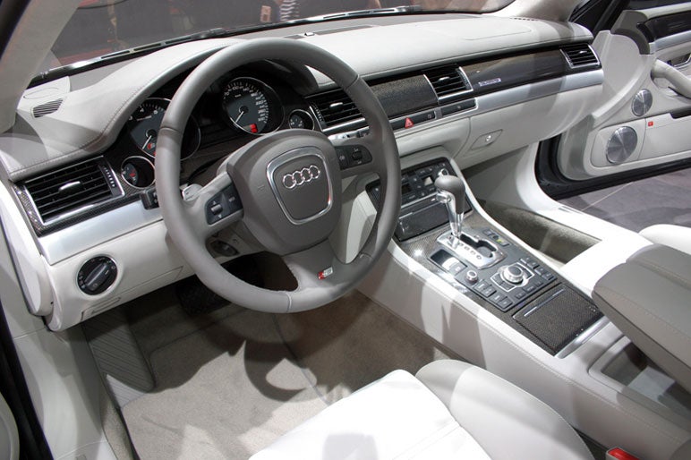 2007 Audi S8 Interior. 2008 Audi S8 5.2 Quattro picture, interior