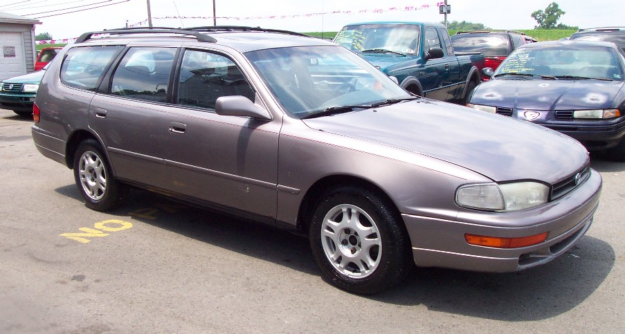 1992 toyota camry le wagon #7