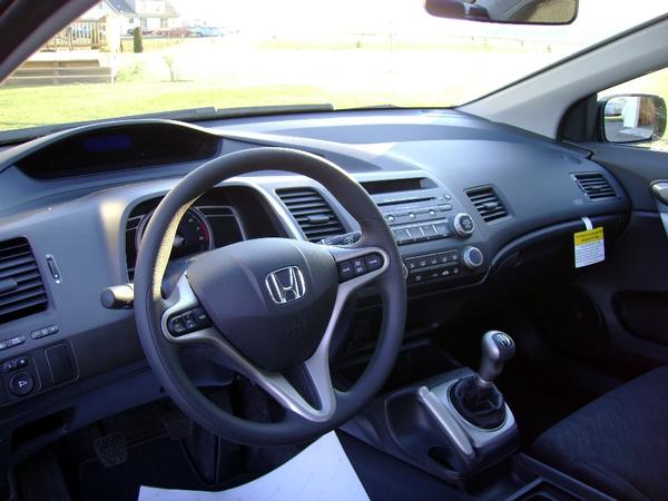 Honda civic coupe 2007 interior #4