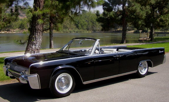 1961 Lincoln Continental picture exterior