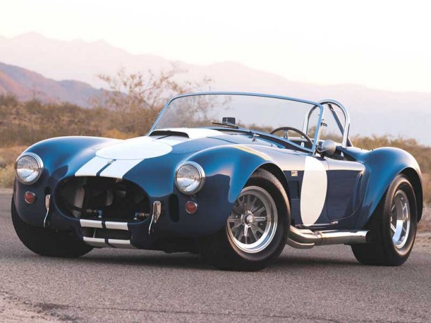 http://static.cargurus.com/images/site/2008/06/13/18/41/1967_shelby_cobra-pic-30251.jpeg