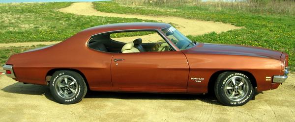 1971 Pontiac Le Mans picture exterior