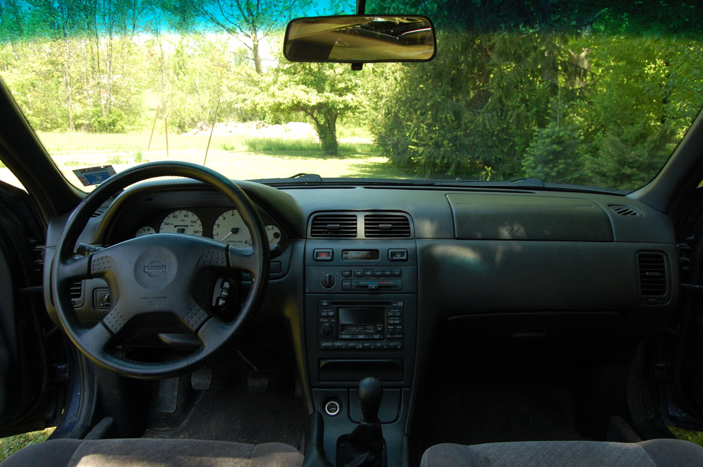 1997 Nissan maxima se interior #2