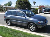 2005 Toyota Highlander Overview 2005 Toyota Highlander Overview