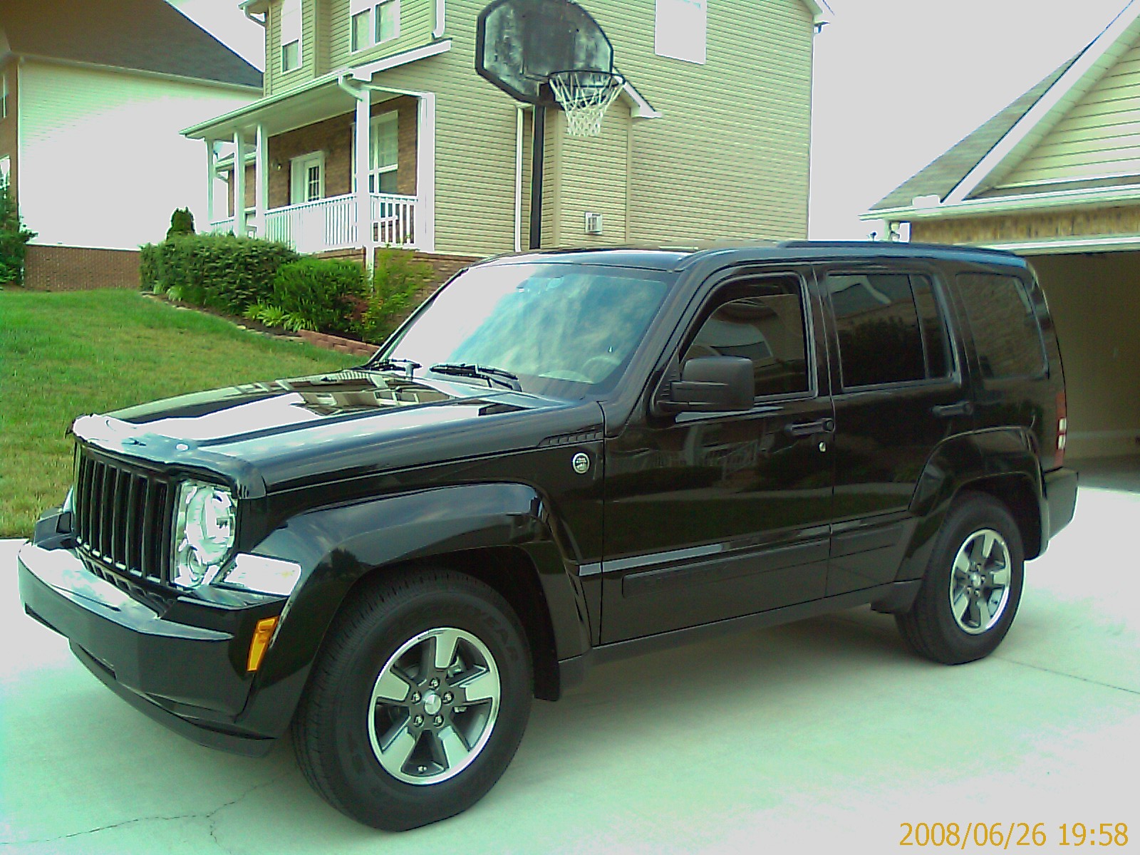 Reviews on the 2008 jeep liberty sport #1