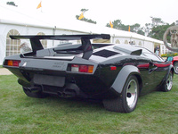 1986 Lamborghini Countach Overview 1986 Lamborghini Countach Overview