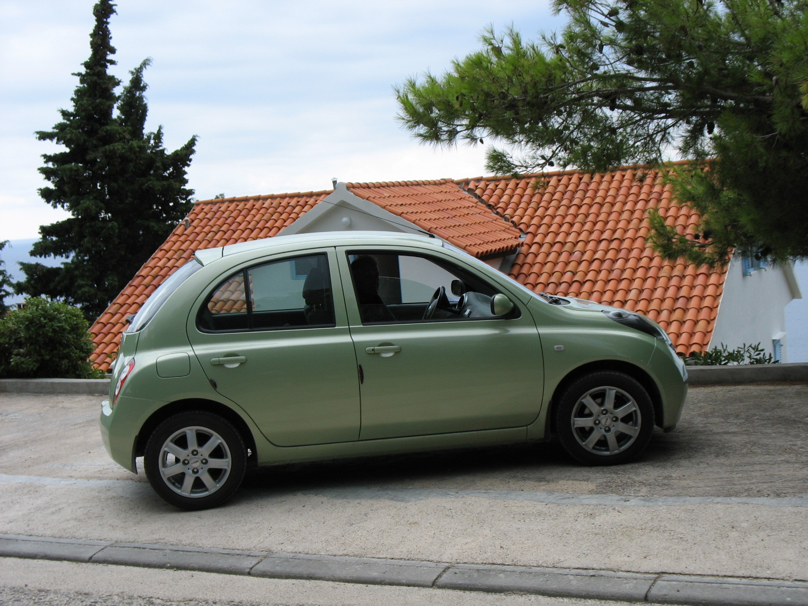 2004 Nissan micra value #10