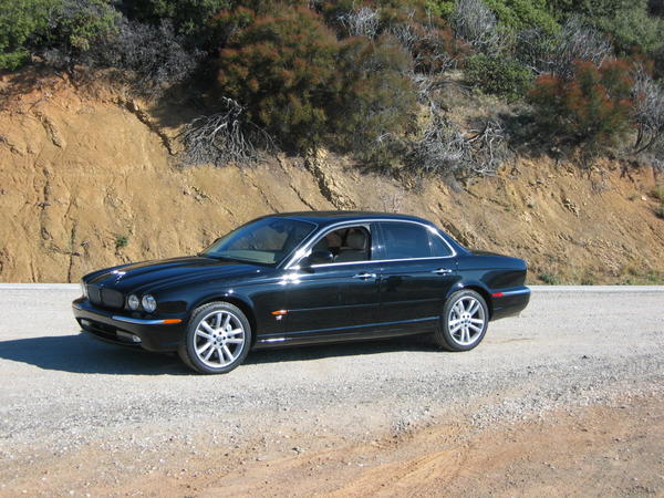 Jaguar Xjr 2008. 2005 Jaguar XJR 4 Dr