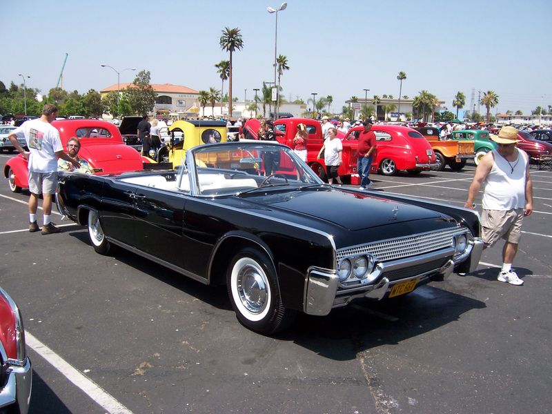 1961+lincoln+continental+for+sale