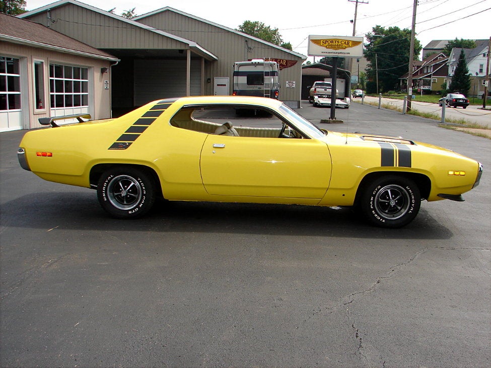 1971 Plymouth Road Runner picture exterior