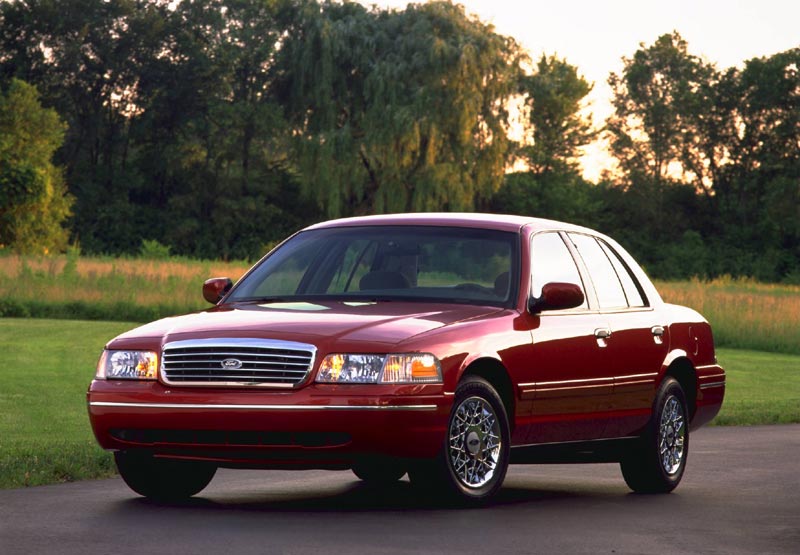 2007 Ford Crown Victoria - Exterior Pictures - CarGurus