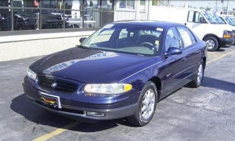1999 Buick Regal 4 Dr GS Supercharged Sedan picture, exterior