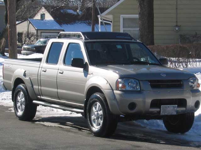 2004_nissan_frontier_4_dr_sc_supercharged_4wd_crew_cab_lb-pic-7255.jpeg