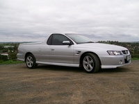 2005 Holden Commodore Overview 2005 Holden Commodore Overview