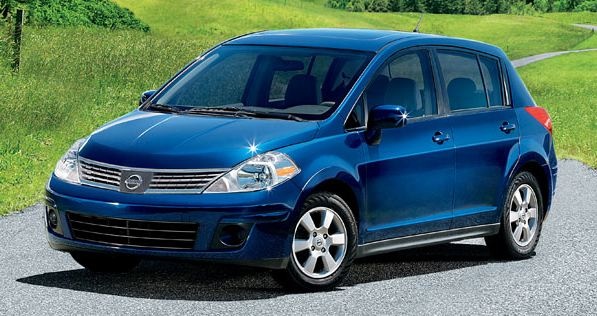 2009 Nissan versa hatchback reviews canada