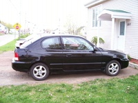 2000 Hyundai Accent Overview 2000 Hyundai Accent Overview