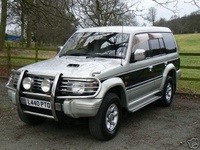 1994 Mitsubishi Shogun Overview 1994 Mitsubishi Shogun Overview
