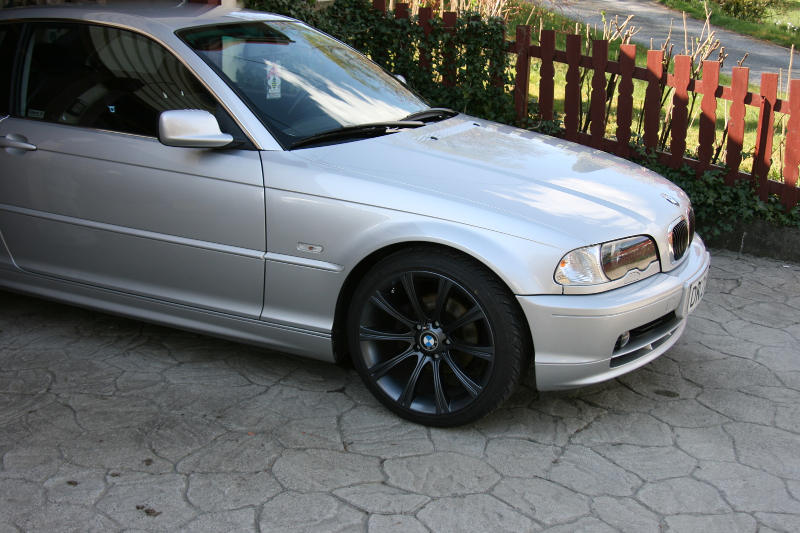 2001 Bmw 3-series 320i sedan