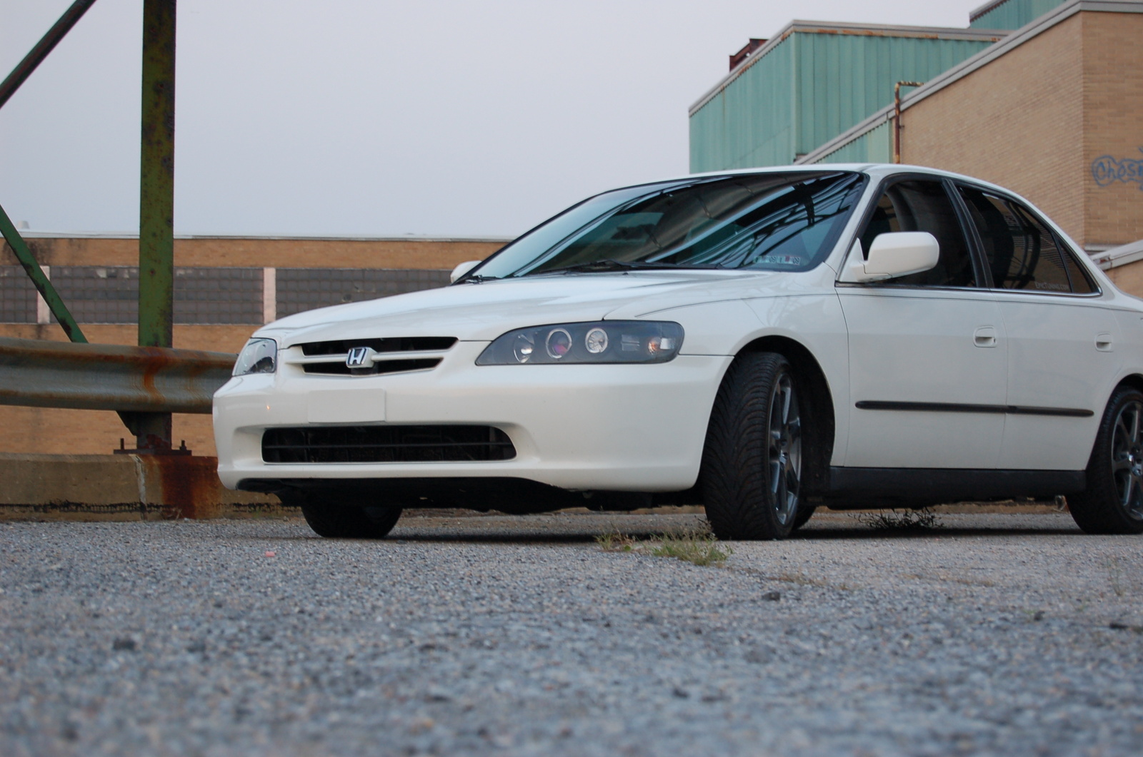 Picture of a 2000 honda accord #4