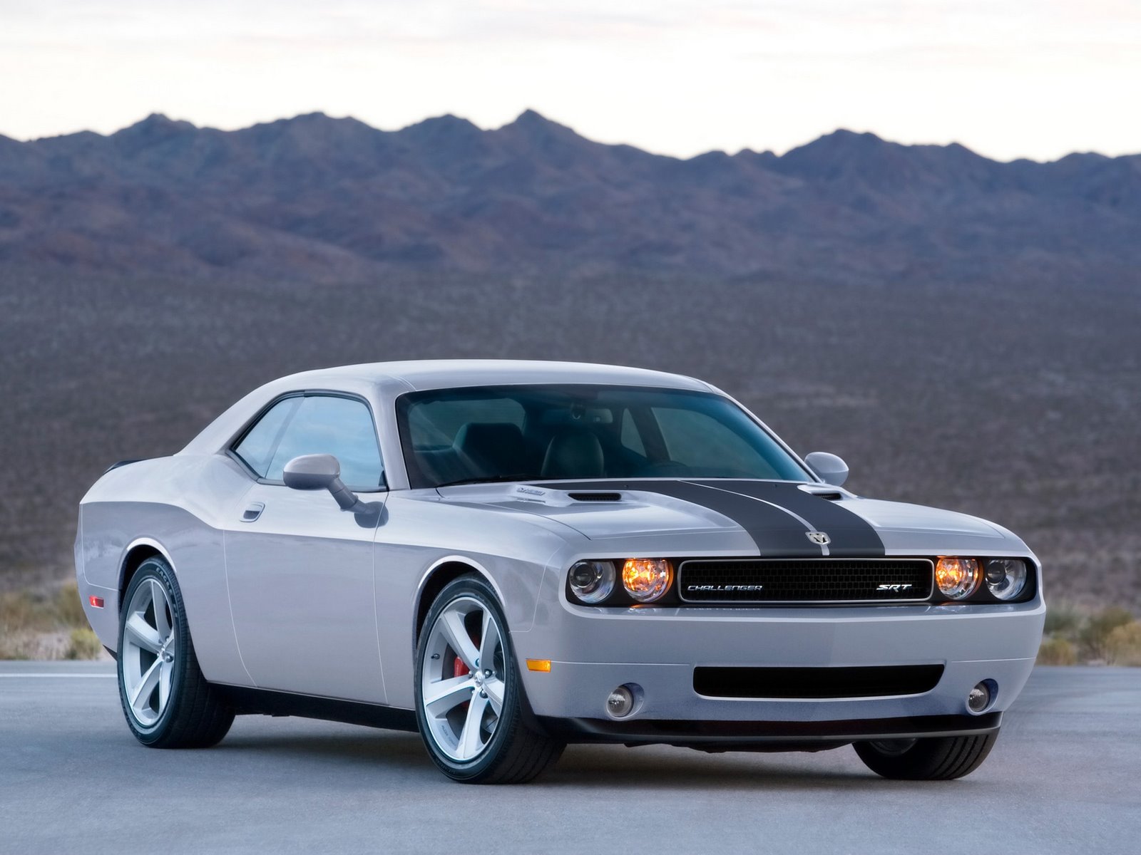 2007 Challenger chrysler #3