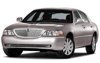 2009 Lincoln Town Car Overview 2009 Lincoln Town Car Overview