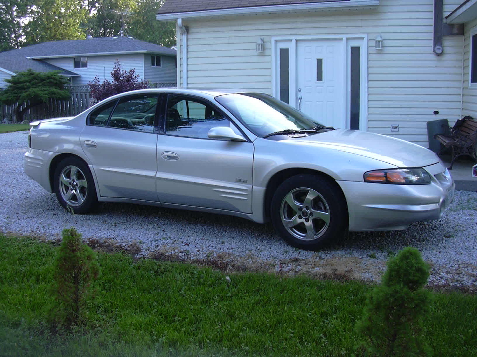 2002 Pontiac Bonneville - Pictures - 2002 Pontiac Bonneville SLE pi ...