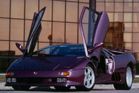 1994 Lamborghini Diablo Overview 1994 Lamborghini Diablo Overview