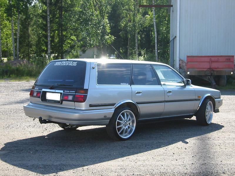 1990 toyota camry wagon v6 #4