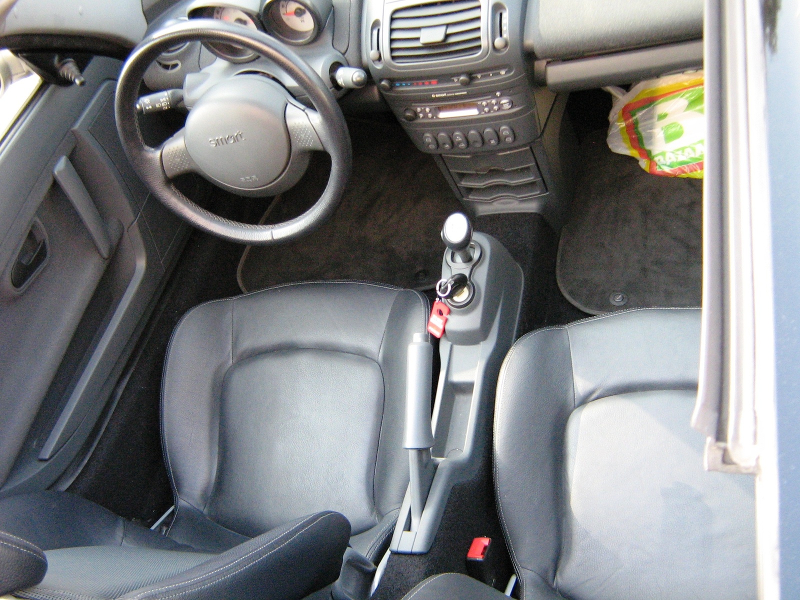 Smart Roadster Interior