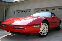 1990 Chevrolet Corvette Overview 1990 Chevrolet Corvette Overview