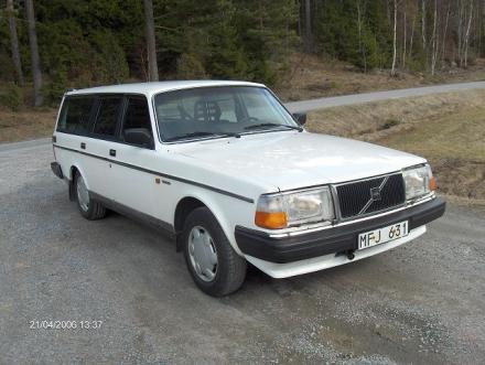 1984 Volvo 245 picture exterior