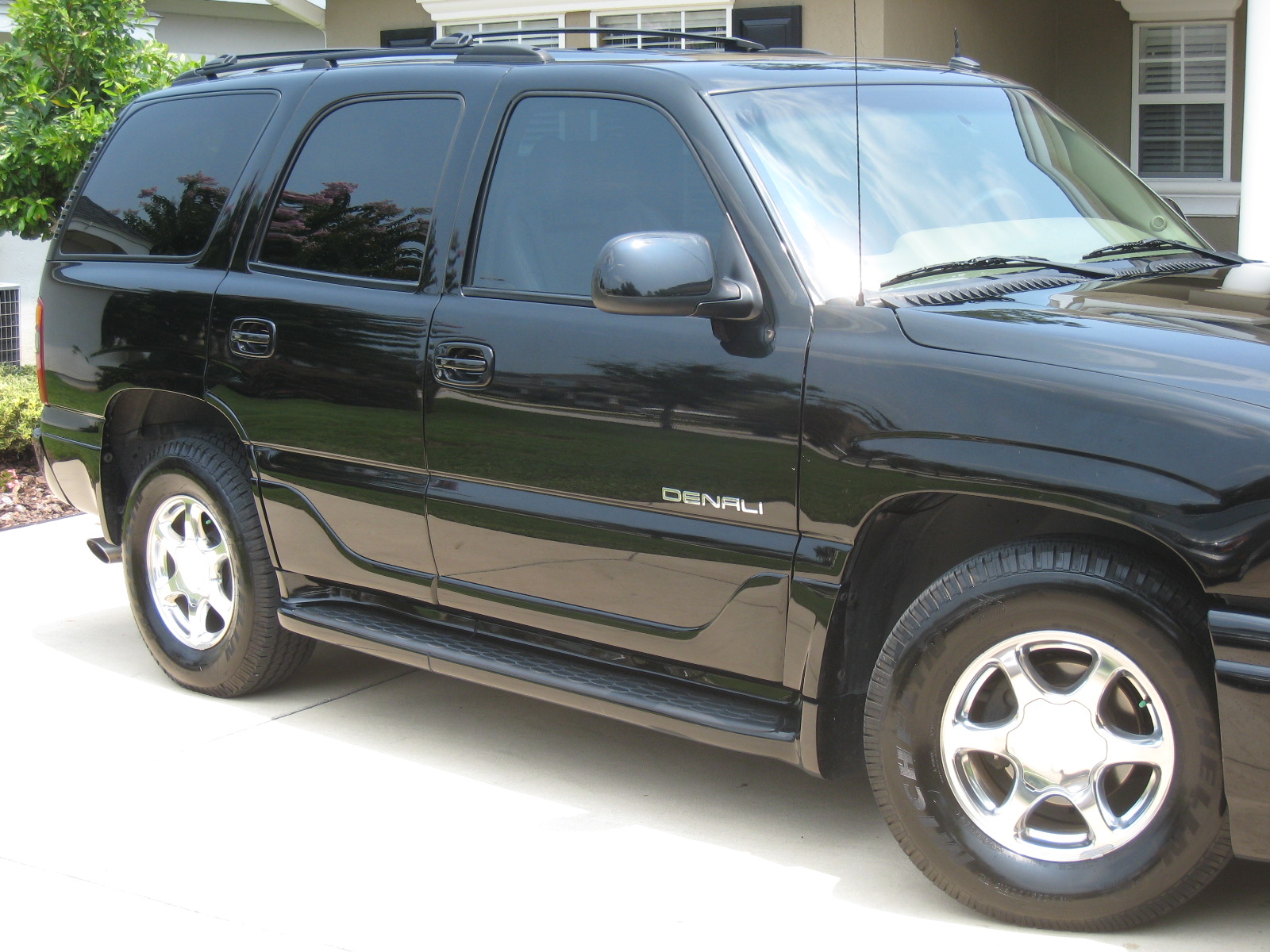 2000 GMC Yukon Denali Exterior Pictures CarGurus