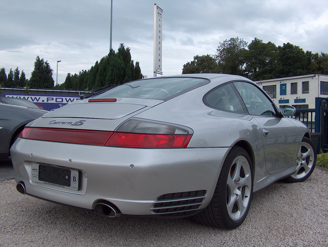 2002_porsche_911_2_dr_carrera_4s_awd_coupe-pic-10994.jpeg