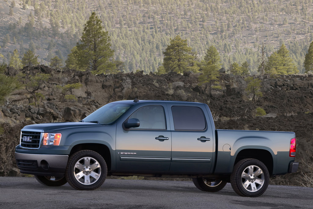 2008 Gmc Sierra Denali Awd Specs