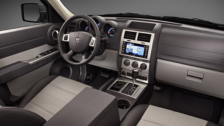 2009 Dodge Nitro, Interior
