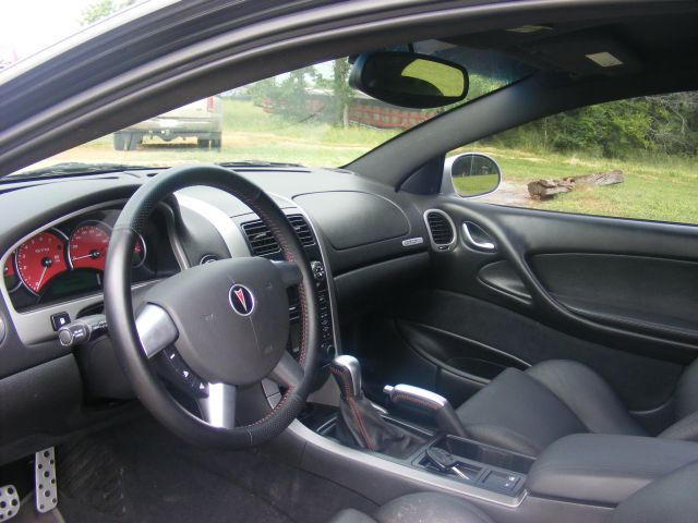 2006 Pontiac GTO Coupe picture Pontiac Gto 2006 Interior. 2006 Pontiac GTO Coupe picture
