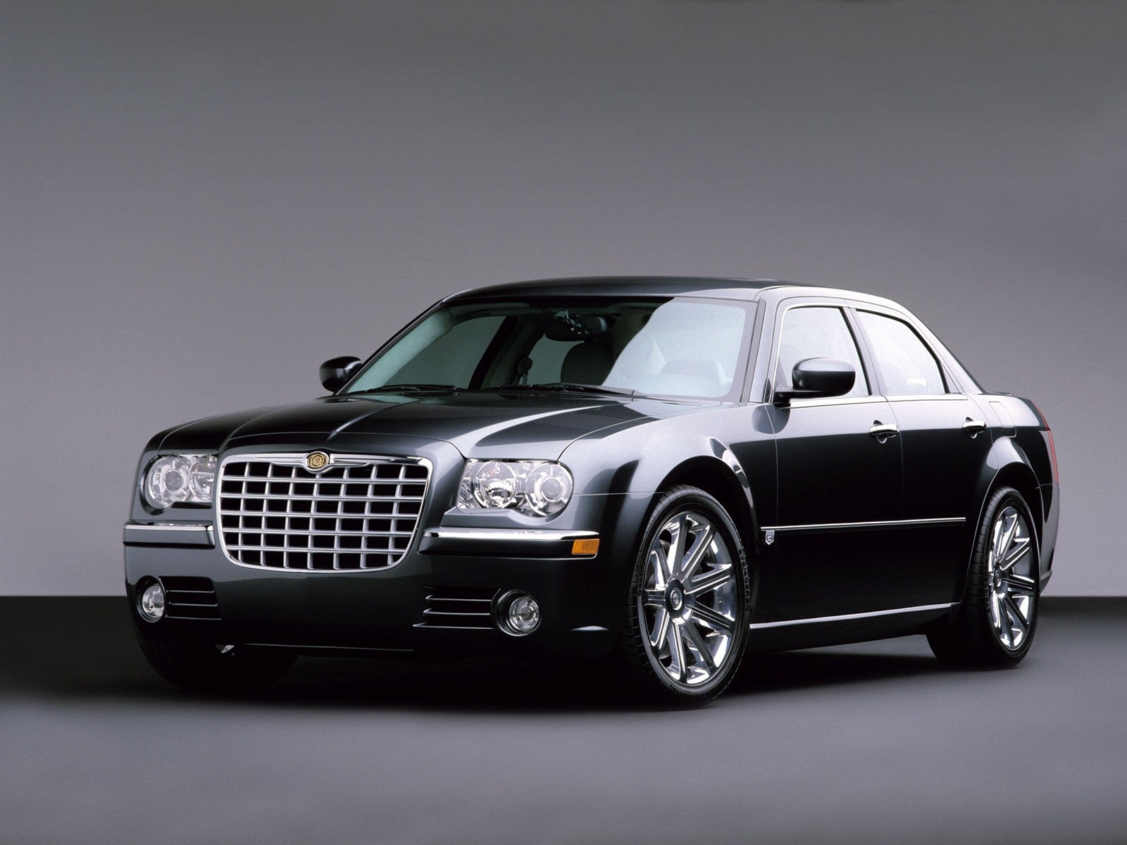 Chrysler 300 limited edition specs #4
