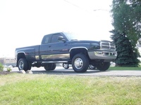 2002 Dodge Ram Pickup 3500 Overview 2002 Dodge Ram Pickup 3500 Overview