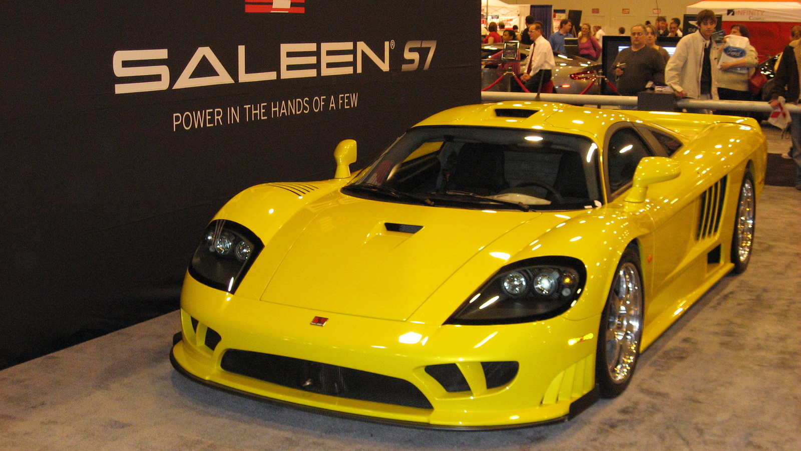 2004_saleen_s7-pic-20247.jpeg