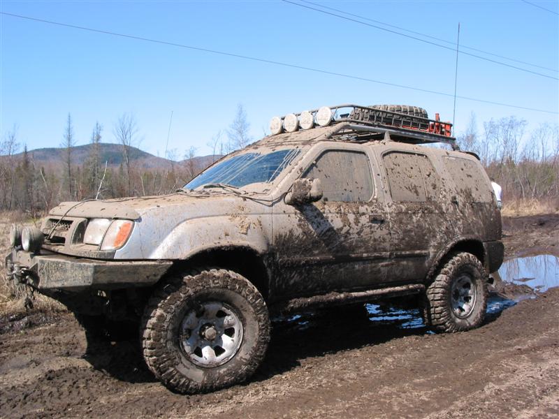 Nissan Xterra 2001. 2001 Nissan Xterra XE V6 4WD