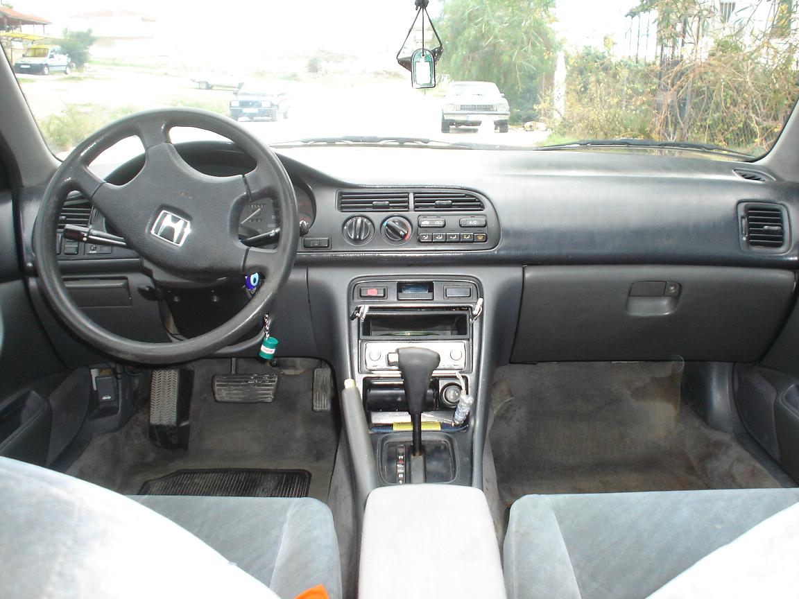 Honda accord 1994 interior #2