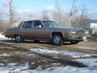 1981 Cadillac DeVille Overview 1981 Cadillac DeVille Overview