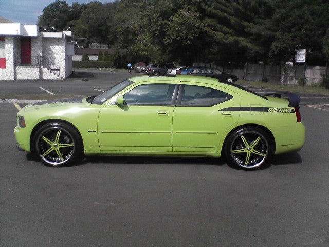 2007 Dodge Charger Daytona R T picture exterior