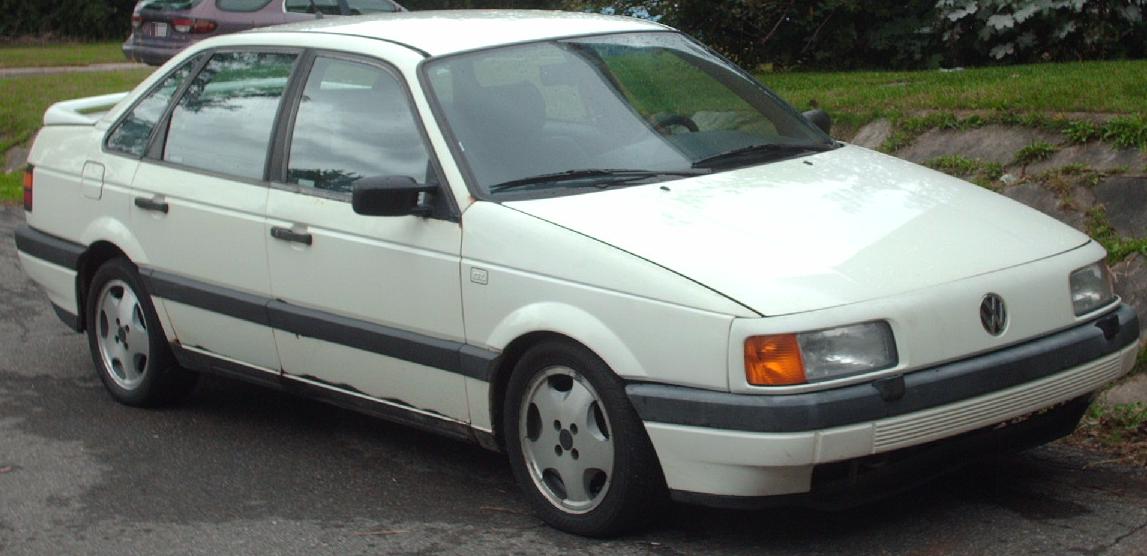1993 Volkswagen Passat 4 Dr GL Sedan picture, exterior