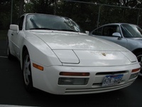 944 944